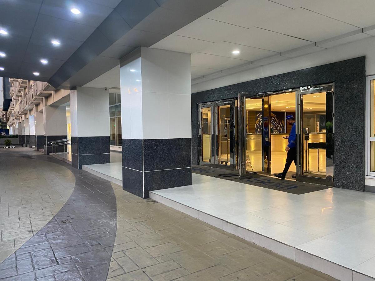 Azenith Staycation At Sea Residences Moa Πασάι Εξωτερικό φωτογραφία