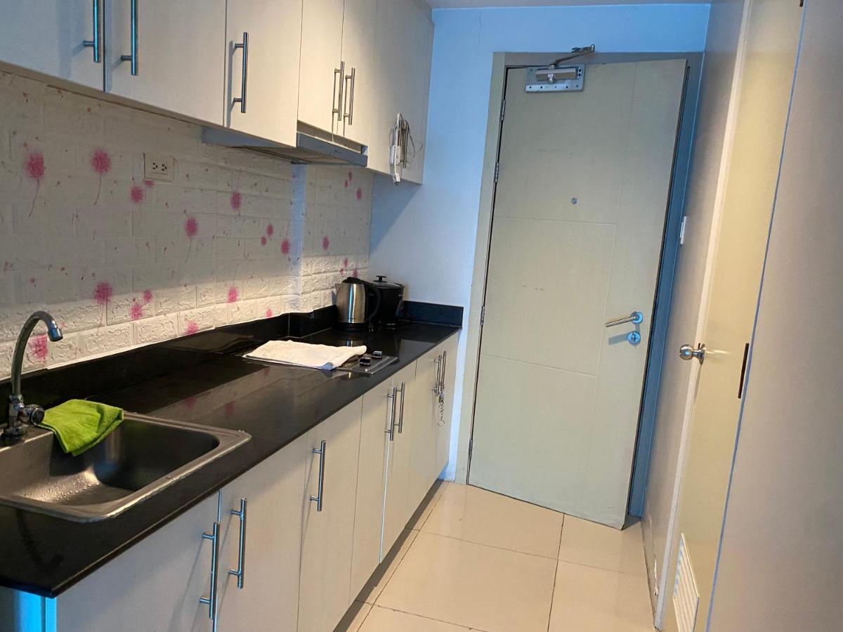 Azenith Staycation At Sea Residences Moa Πασάι Εξωτερικό φωτογραφία
