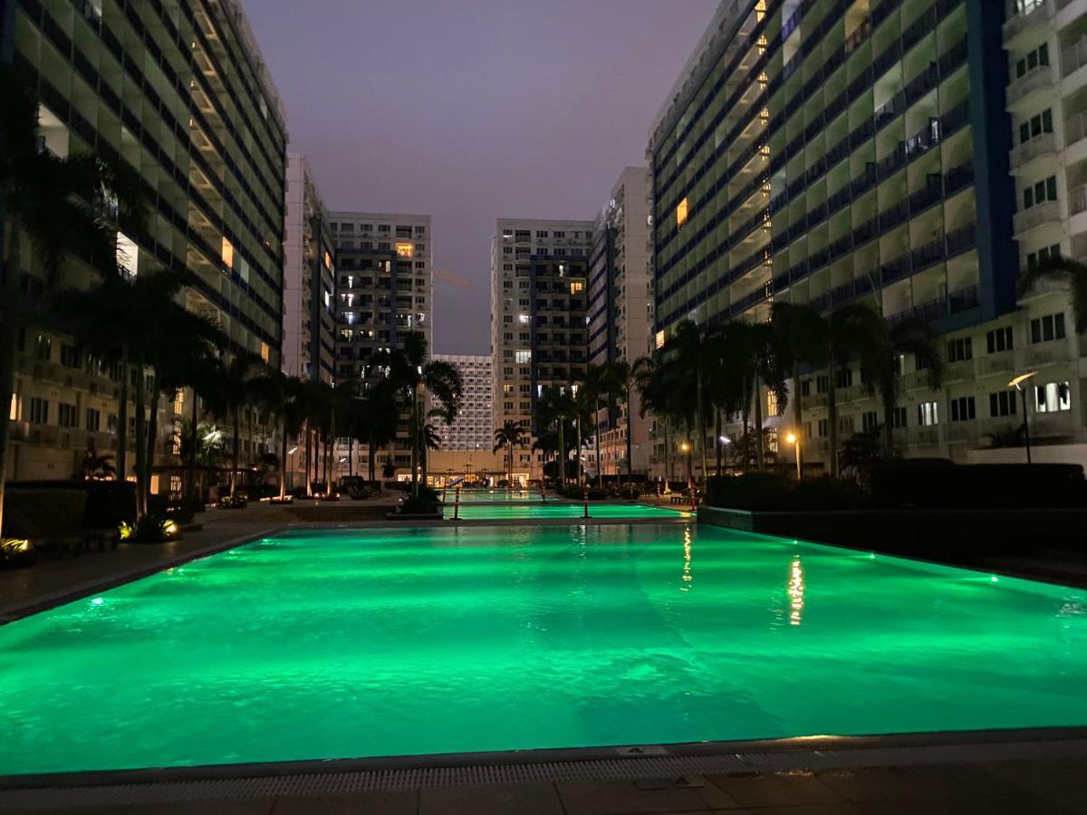 Azenith Staycation At Sea Residences Moa Πασάι Εξωτερικό φωτογραφία
