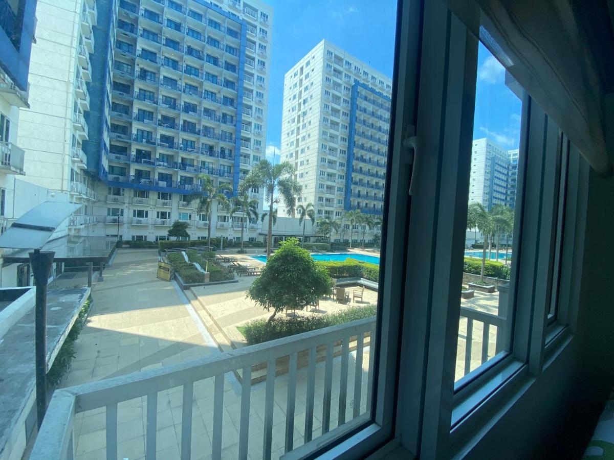 Azenith Staycation At Sea Residences Moa Πασάι Εξωτερικό φωτογραφία